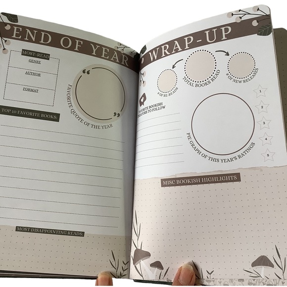 Owlcrate Reading Journal Undated New - Picture 14 of 16